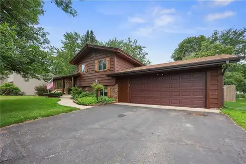 935 Julie Drive, Saint Cloud, MN 56303