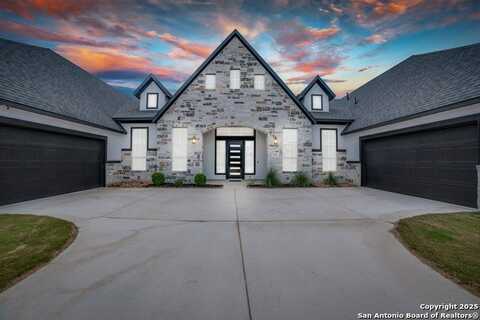171 Raven, Castroville, TX 78009