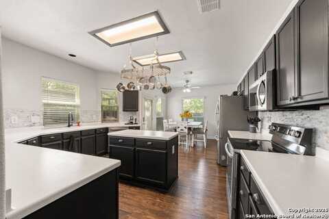 1514 Crescent, San Antonio, TX 78258