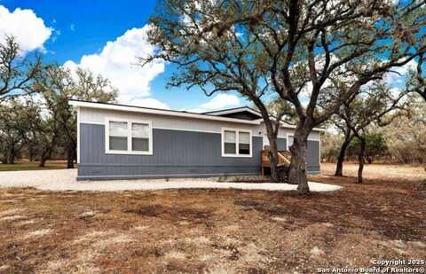 788 County Rd 429, Uvalde, TX 78801