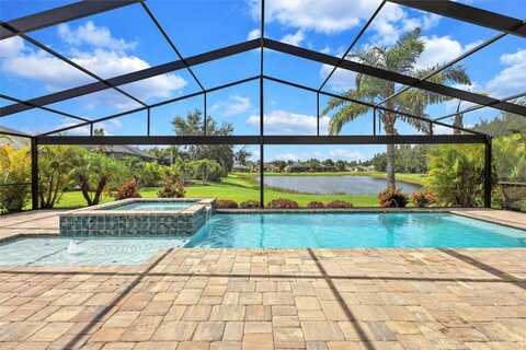 12071 FOREST PARK CIRCLE, BRADENTON, FL 34211