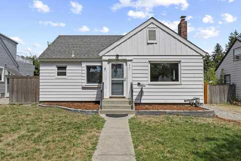 807 E 40th Ave, Spokane, WA 99203