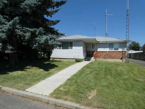 710 Chestnut St, Cheney, WA 99004