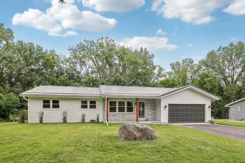 223 Acker Parkway, DeForest, WI 53532