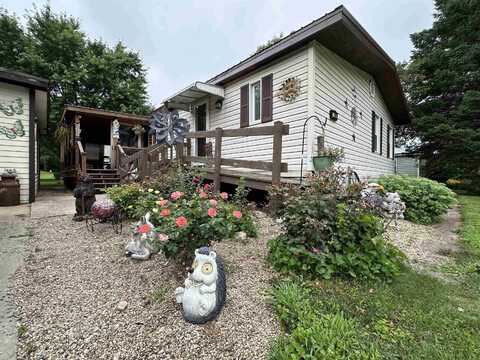 N2639 County Road Z, Dousman, WI 53118