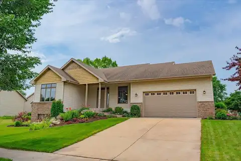 5205 Blazingstar Lane, Fitchburg, WI 53711
