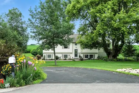 N7696 Indian Hills Trail, Beaver Dam, WI 53916