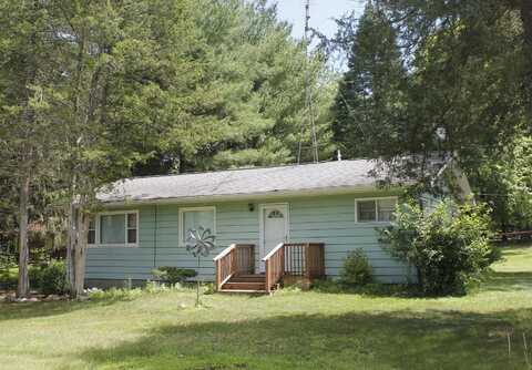 N3190 Oak Street, Markesan, WI 53946