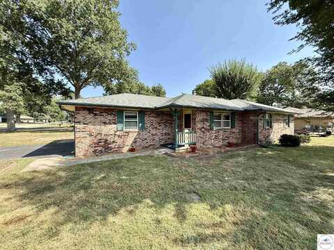 1000 E Green, Clinton, MO 64735