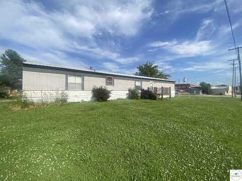 420 N Poplar, Appleton City, MO 64724