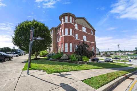 495 Walnut St, Lawrenceburg, IN 47025