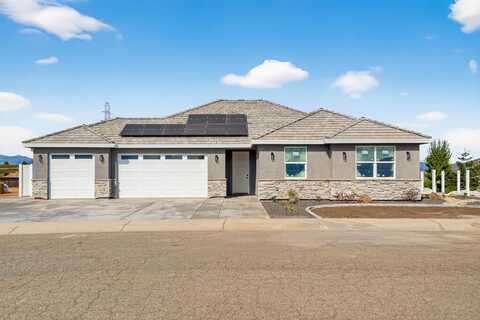 4806 Ferrington Court, Redding, CA 96003