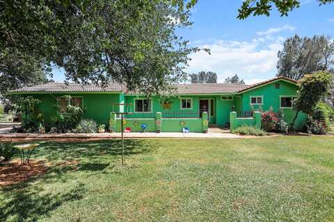 5785 Olive Street, Anderson, CA 96007