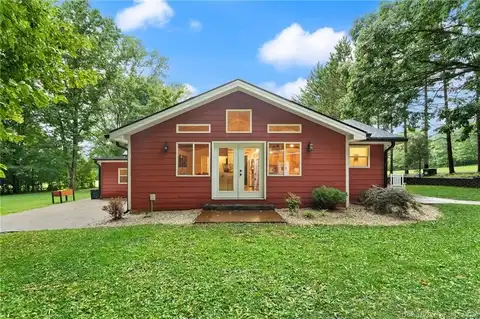 2562 Canal Lane, Georgetown, IN 47122