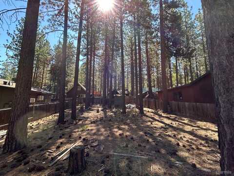 3826 Steven Lane, South Lake Tahoe, CA 96150