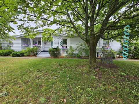 1743 David, Traverse City, MI 49686