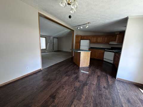 13596 Oaktree Court, Grand Haven, MI 49417