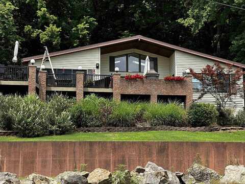 9718 Smith Diamond Road, Mount Vernon, IN 47620