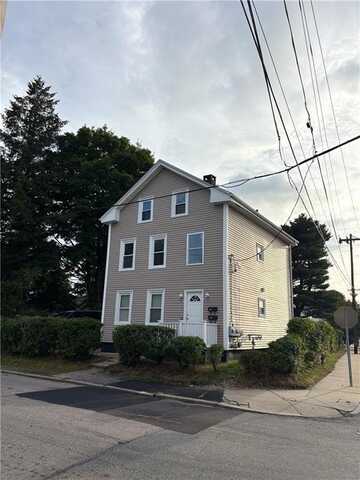 784 York Avenue, Pawtucket, RI 02861