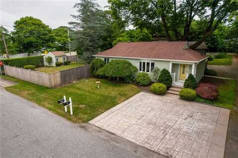 91 Inez Street, Narragansett, RI 02882