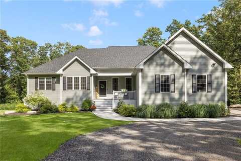 52 Pine Swamp Road, Cumberland, RI 02864