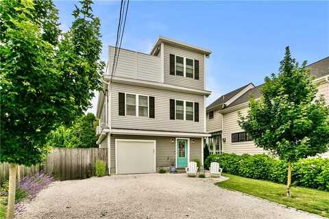 56 Houston Avenue, Newport, RI 02840