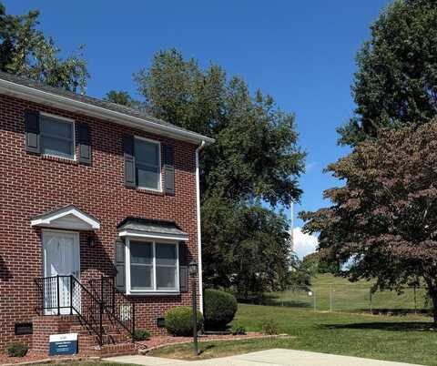 803 NE Edgemont North Street, Abingdon, VA 24210