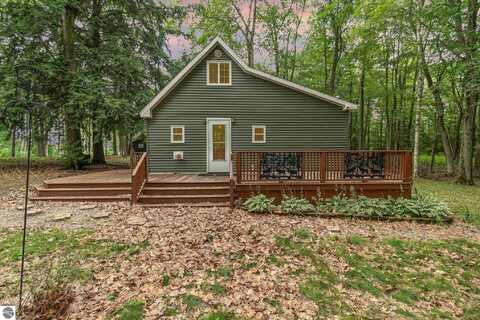 3551 E Cedar Lake Drive, Greenbush, MI 48738