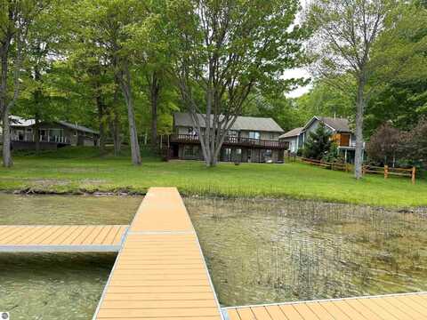 19146 Birch View Trail, Lake Ann, MI 49650