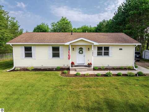 1491 Black Bark Lane, Traverse City, MI 49696
