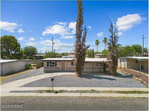 8032 E Victoria Drive, Tucson, AZ 85730