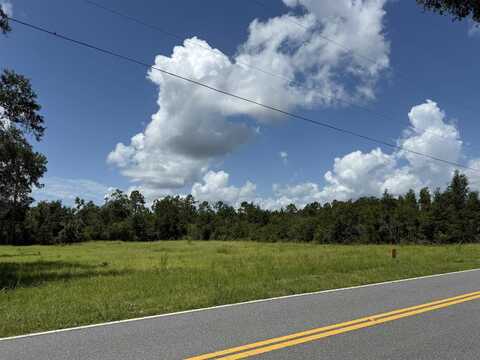 179 Council Moore Road, Crawfordville, FL 32327