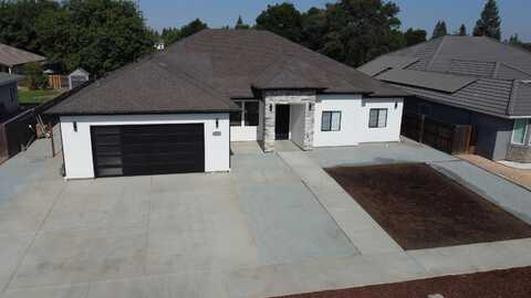 1041 N Citrus Court, Visalia, CA 93292