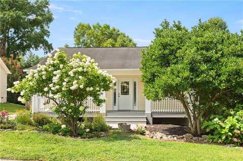 510 Brown Stone Court, Kernersville, NC 27284