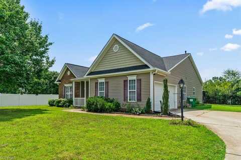 105 Derby Drive, King, NC 27021