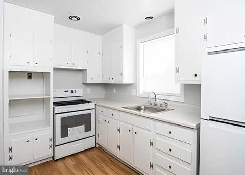 705 NOTTINGHAM ROAD, BALTIMORE, MD 21229