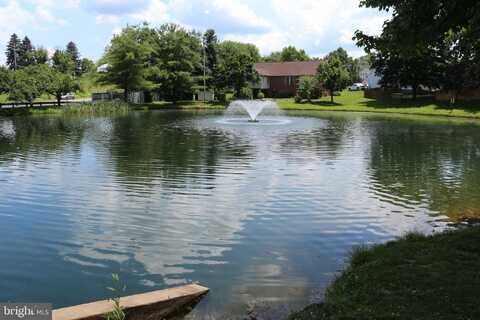 104 QUINCE TREE DRIVE, MARTINSBURG, WV 25403