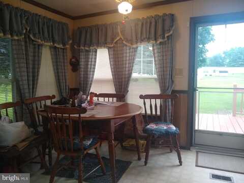 109 HONEY LOCUST CIRCLE, DOVER, PA 17315