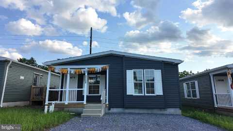 2106 SCULL STREET, LEBANON, PA 17046