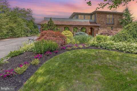 1375 DETWILER DRIVE, YORK, PA 17404
