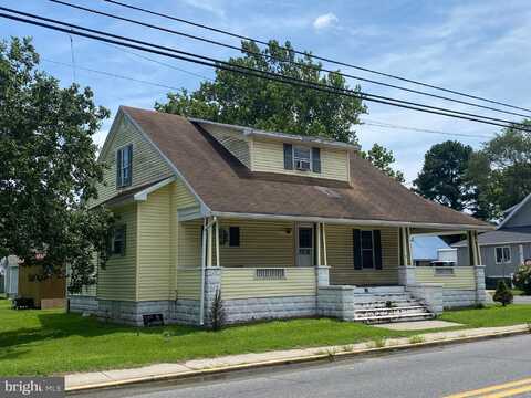 206 MARKET ST, BLADES, DE 19973