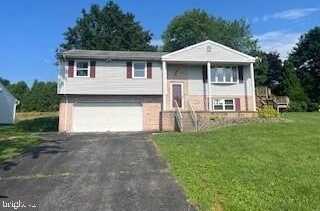 2 ADAMS COURT, NEW FREEDOM, PA 17349