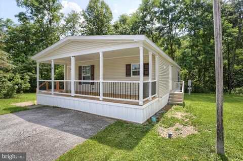 6 BELLA COURT, CARLISLE, PA 17015