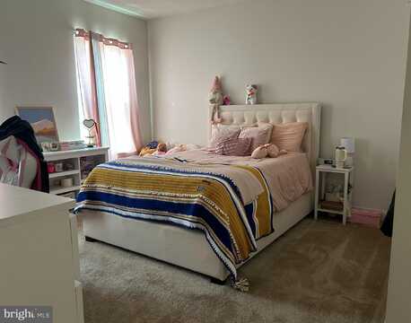 21 MIDSUMMER DRIVE, WEST CHESTER, PA 19382