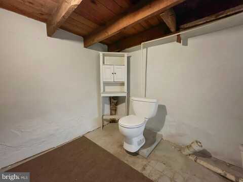160 N SECOND STREET, MCSHERRYSTOWN, PA 17344