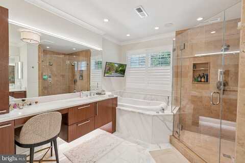 7301 BANNOCKBURN RIDGE COURT, BETHESDA, MD 20817