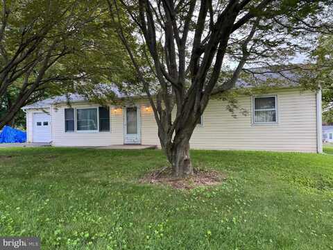 15341 ORCHARD AVENUE, BLUE RIDGE SUMMIT, PA 17214