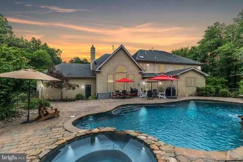 107 ARBORESQUE DRIVE, NEW HOPE, PA 18938