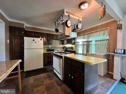 101 LINCOLN AVENUE, YEADON, PA 19050
