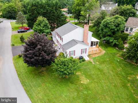 805 MULBERRY DRIVE, MARTINSBURG, WV 25401